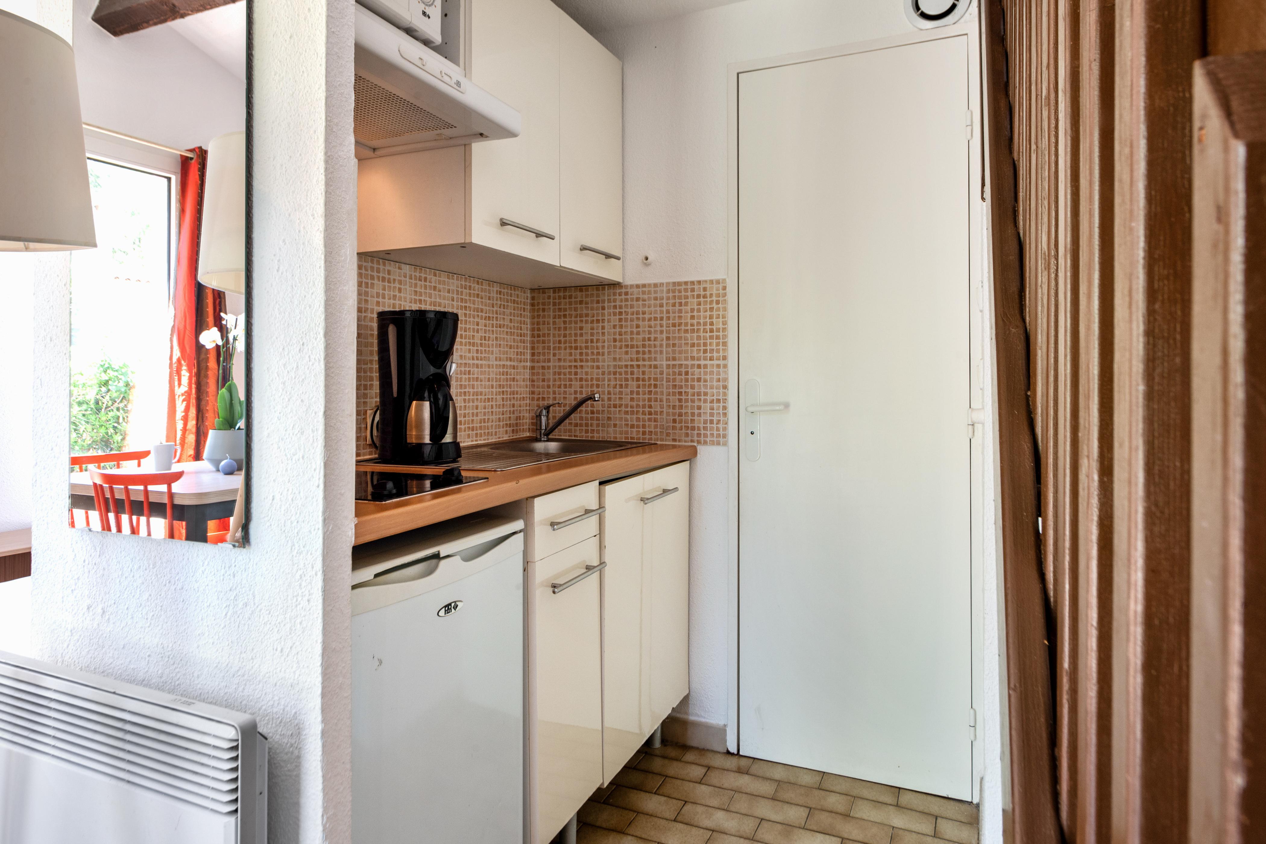 Comfort Aparthotel Mandelieu La Napoule Village Zewnętrze zdjęcie