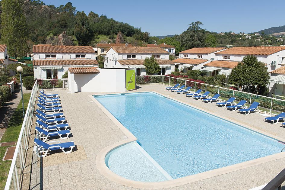 Comfort Aparthotel Mandelieu La Napoule Village Zewnętrze zdjęcie