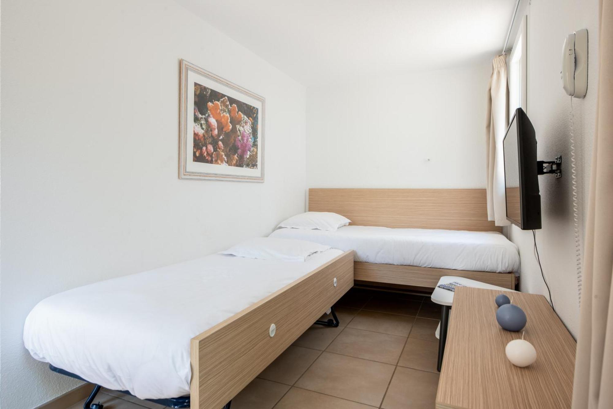 Comfort Aparthotel Mandelieu La Napoule Village Zewnętrze zdjęcie