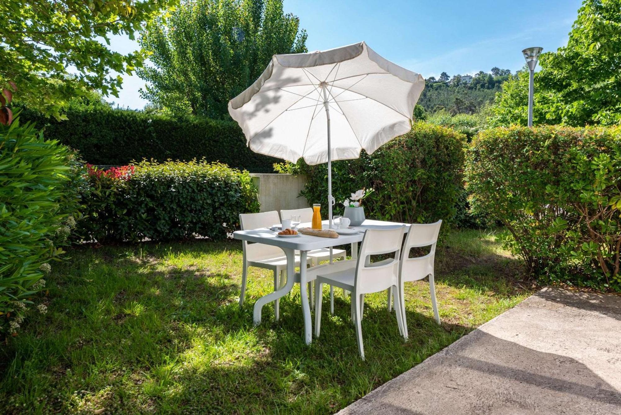 Comfort Aparthotel Mandelieu La Napoule Village Zewnętrze zdjęcie